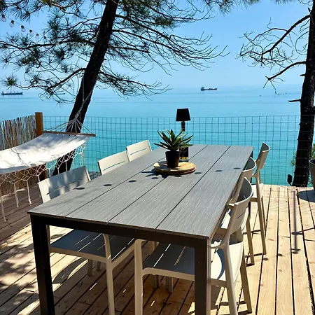 Azura One * Varna